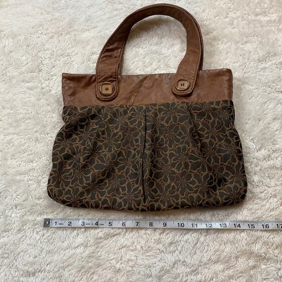 Unbranded button and floral print shoulder bag - Picture 4 of 8